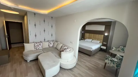 Ayseli Hotel suit oda